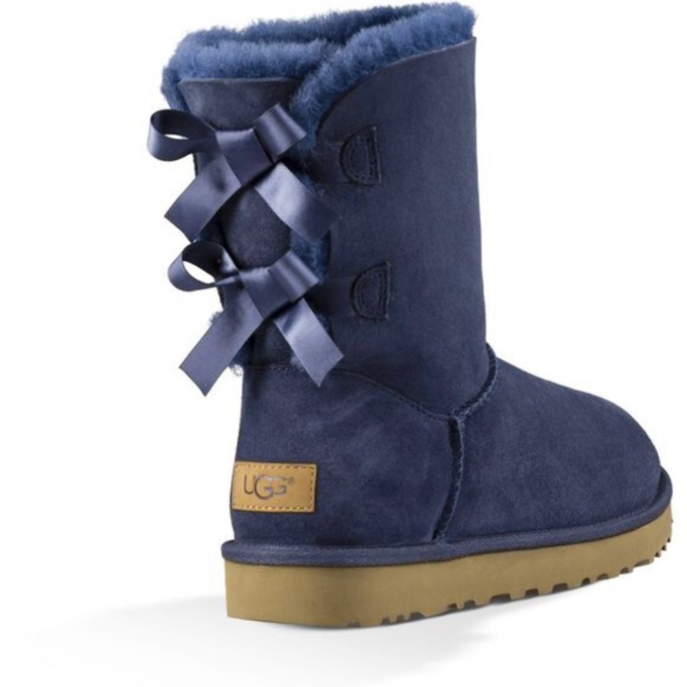 Navy blue bailey bow II Ugg Boots